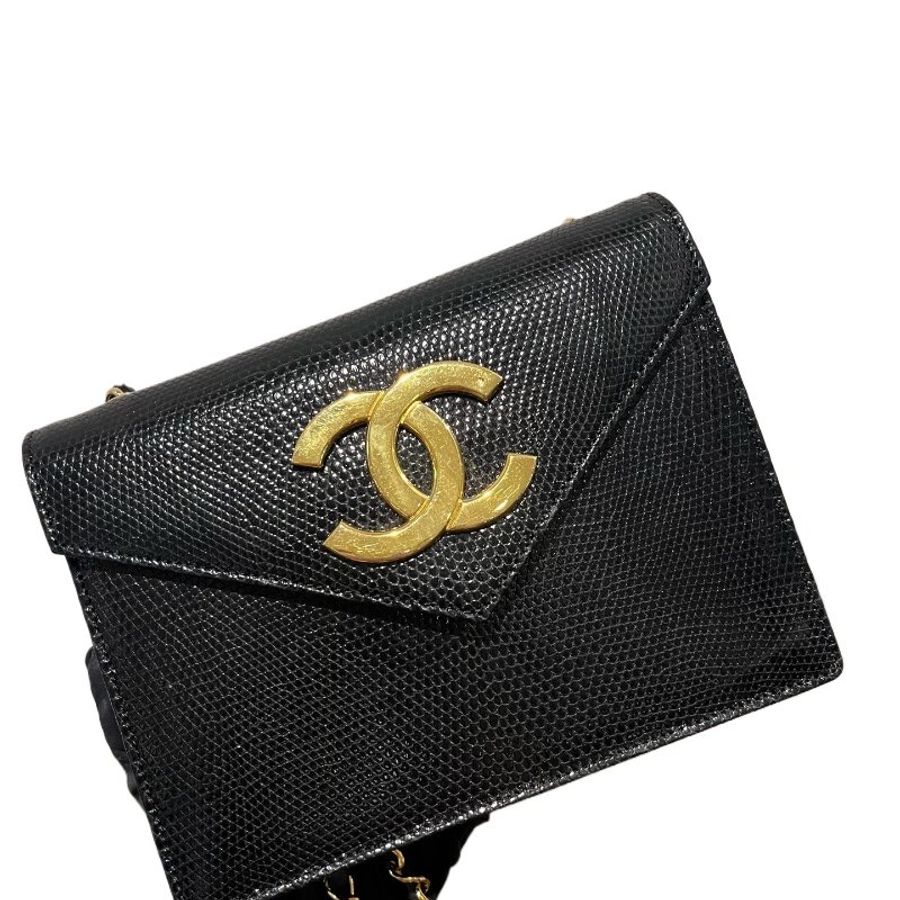 Chanel香奈兒的大雙C扣特殊皮黑金信封鏈條包-12