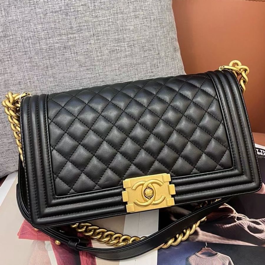 芯片款 Chanel香奈兒黑金牛皮Leboy中號-0