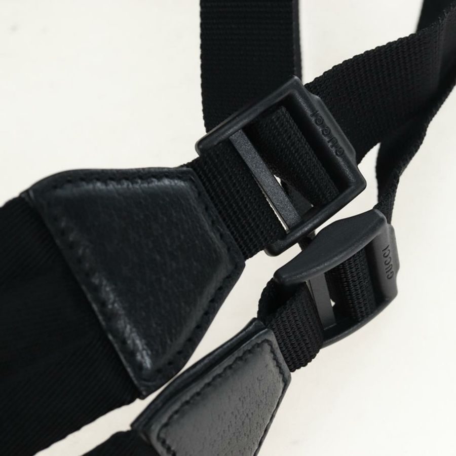 【日本直送】GUCCI GG帆布Off The Grid雙肩包,尼龍材質,黑色/銀色,貨號644992,正品編號192787M-14