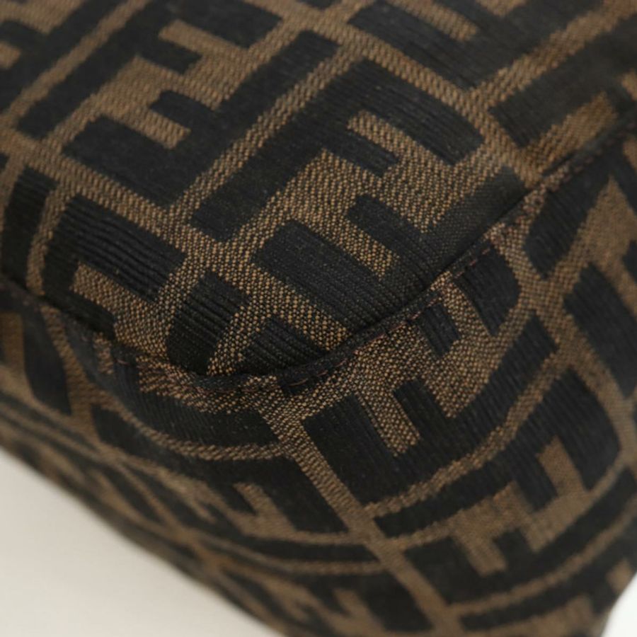 【日本直送】FENDI Zucca帆布Mamma Baguette單肩包 棕色/黑色 正品 192220V-17