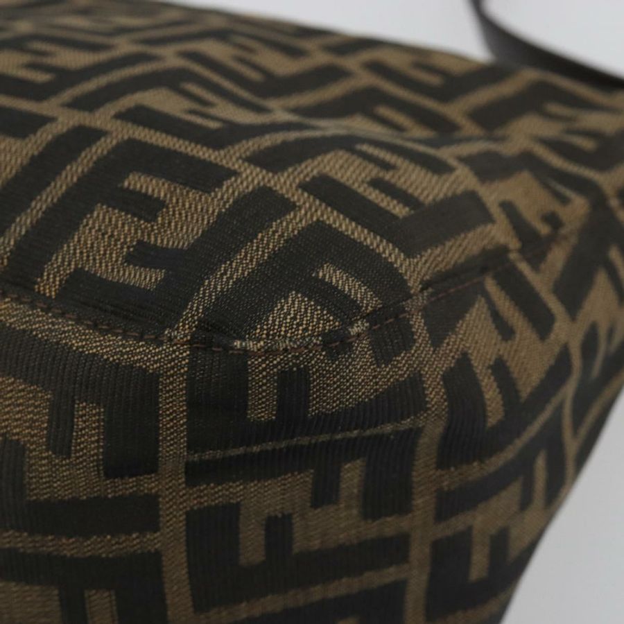 【日本直送】FENDI Zucca帆布Mamma Baguette單肩包 棕色/黑色 正品 193052V-14