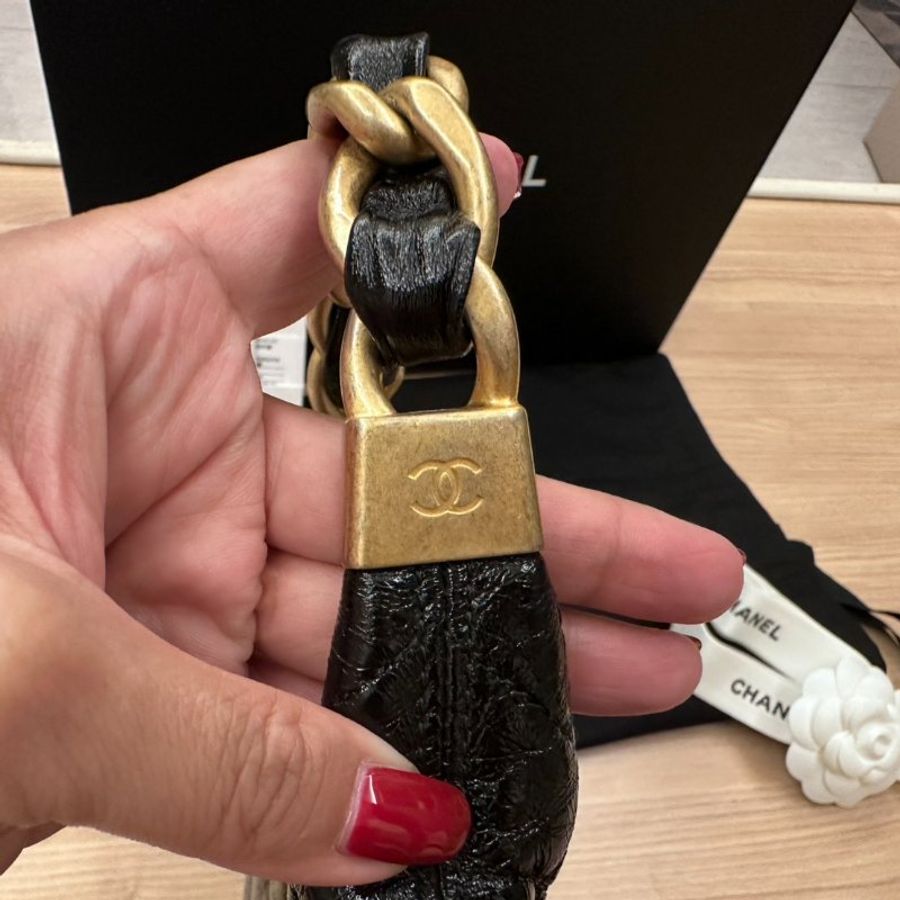 Chanel 香奈兒 黑金亮面牛皮 粗鍊HOBO 腋下包 單肩包 有購證 晶片款 AS4922-7