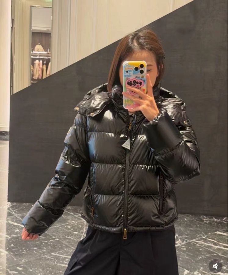 Moncler -Niveole 女款羽絨 黑色 尺寸: 0碼 1碼 2碼 3碼-4
