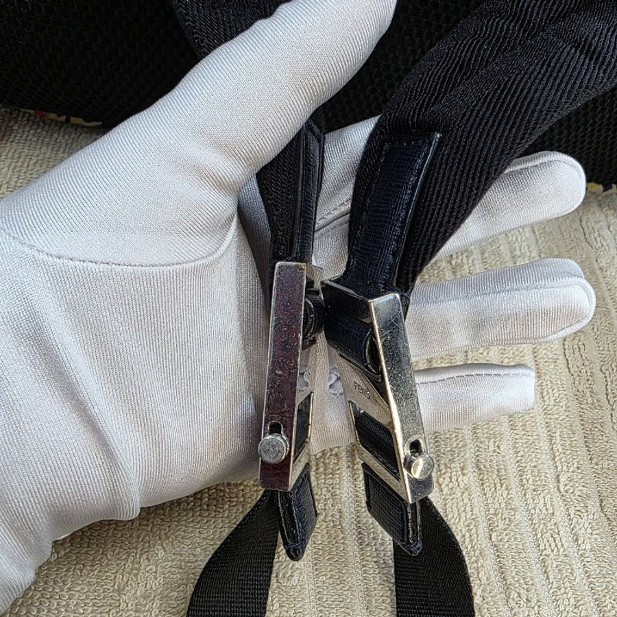 FENDI藍綠迷彩小魔怪閃電後背包 為日常注入滿滿活力與童心的快樂-43
