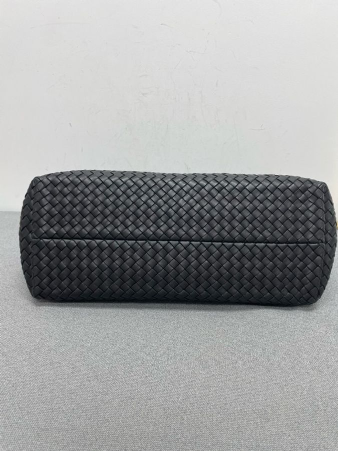 Bottega Veneta 葆蝶家 新款托特 少個子袋 底長40-4