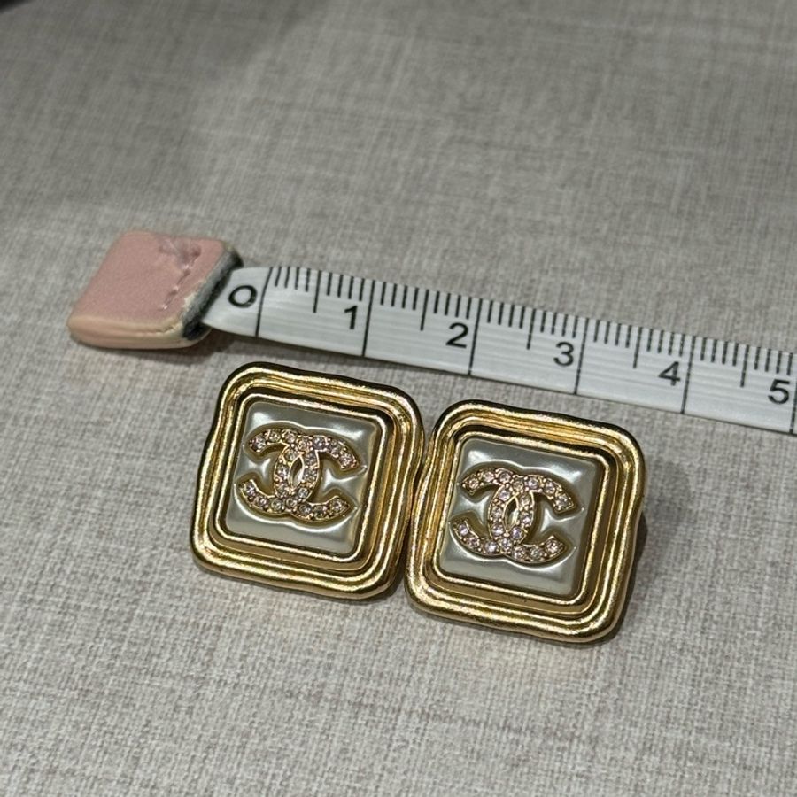 Chanel 香奈兒方塊水鑽耳環-3