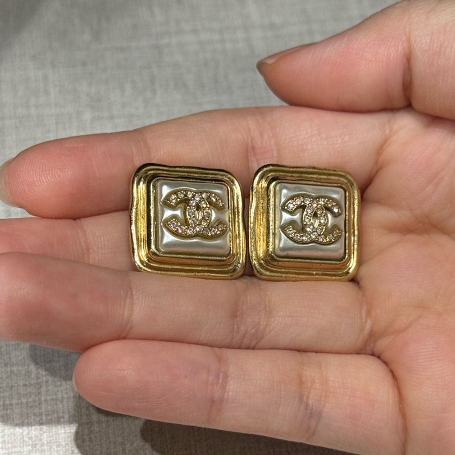 Chanel 香奈兒方塊水鑽耳環-7