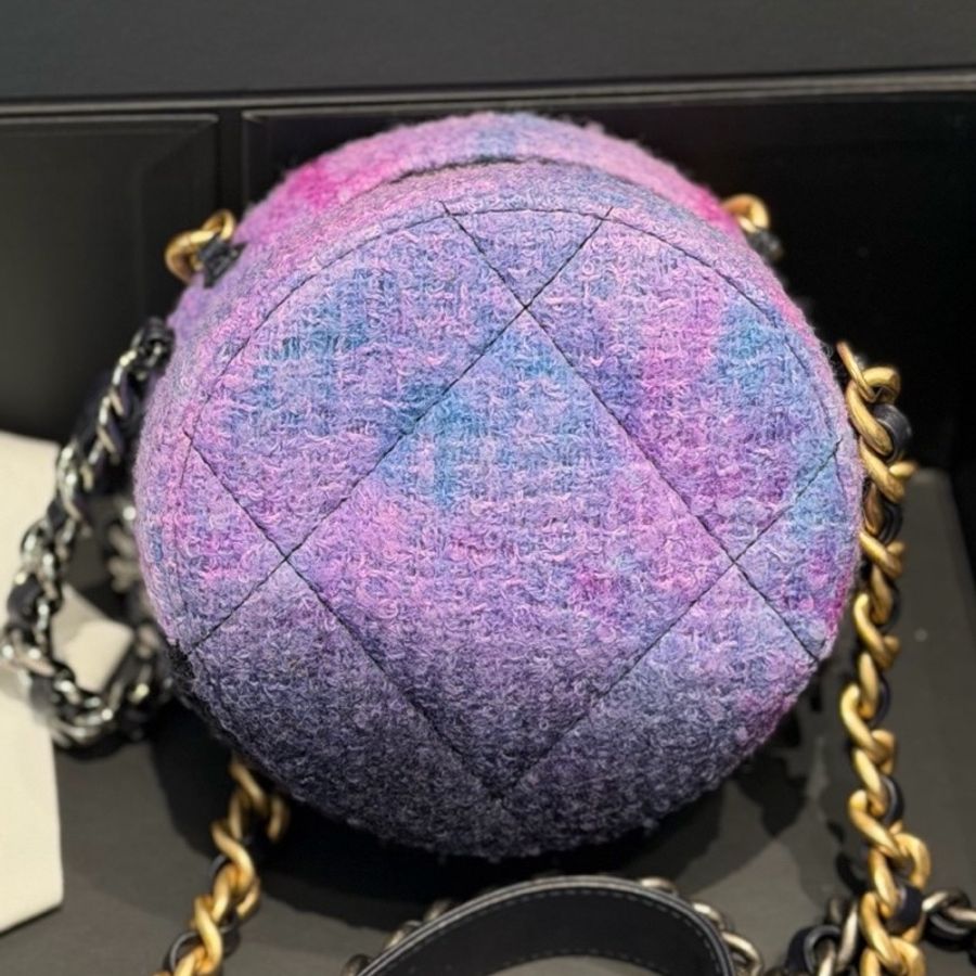 chanel 香奈兒 20A圓餅包軟泥金銀金屬紫色黑色藍色 原始成色 30開-1