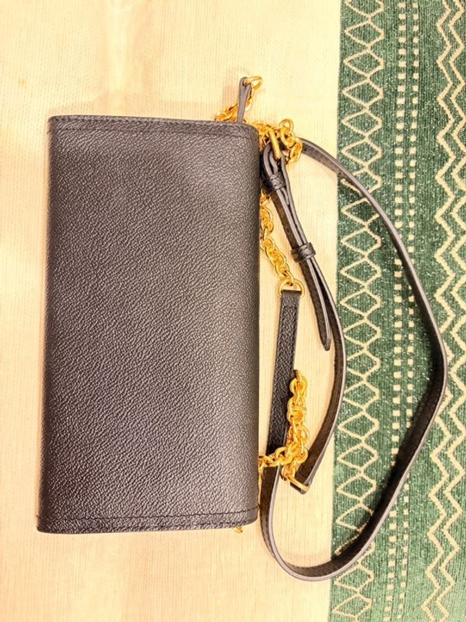🇬🇧 BURBERRY Henley WOC斜背包-0