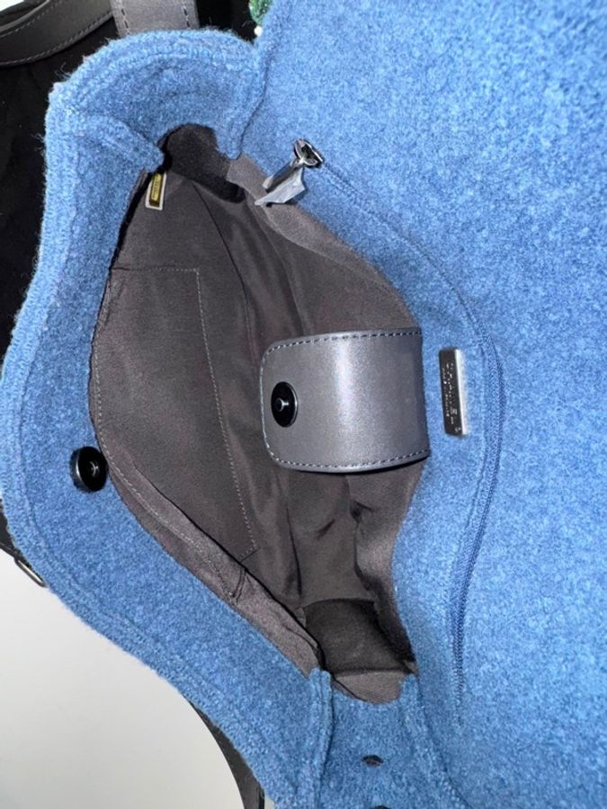 Chanel 2015/16 Wool Felt Heart Alpine Patches and Charms Blue Flap Bag-16