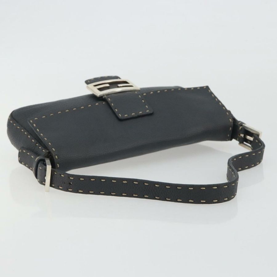 【日本直送】FENDI Celeria Mamma Baguette 單肩包 皮革 灰色 銀色 正品 yk20674M-6
