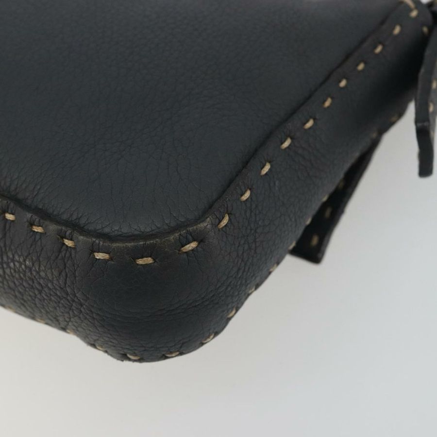 【日本直送】FENDI Celeria Mamma Baguette 單肩包 皮革 灰色 銀色 正品 yk20674M-14