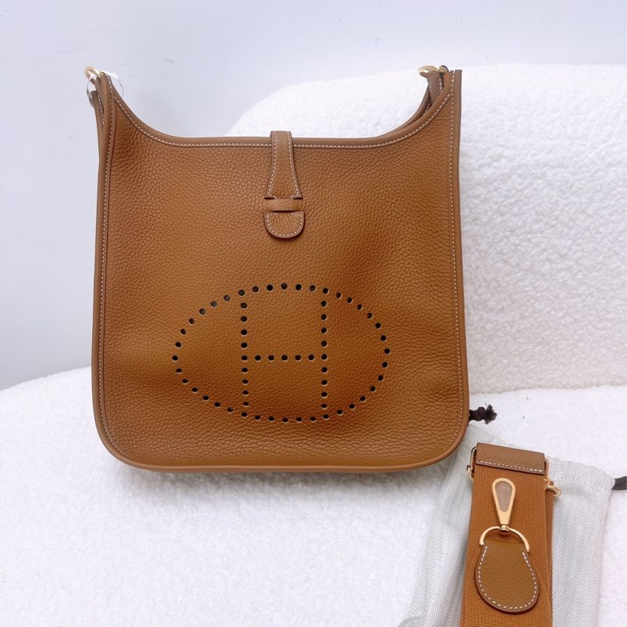 全新 Hermes E29 evelyne 29 金棕金釦 K-0