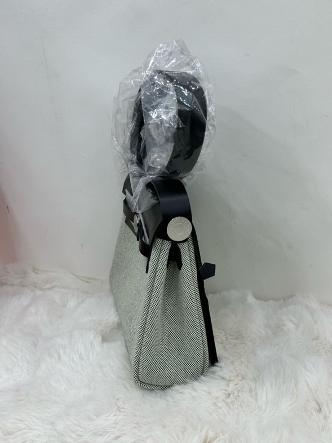 Hermes 愛馬仕mini herbag 熊貓配色 黑色搭配全新中綠 銀扣 G刻 全新有購證-4