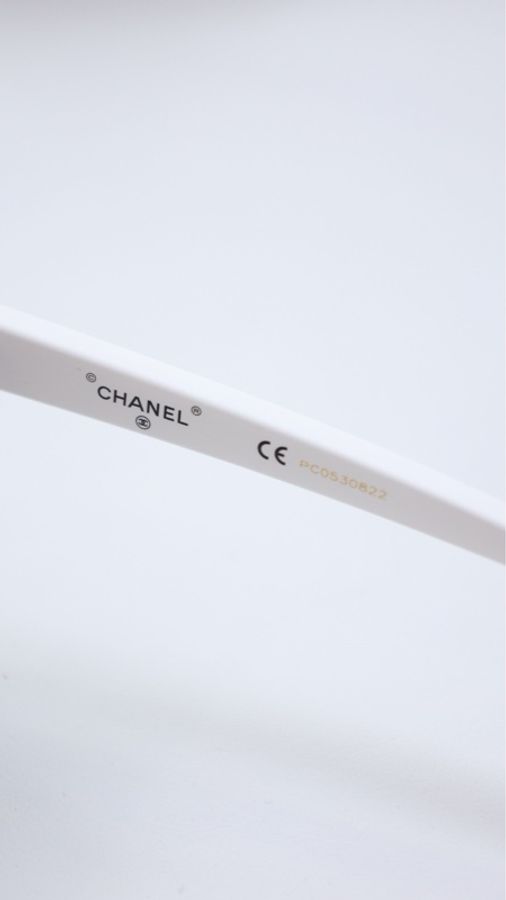 Chanel白色翻盖墨镜-8