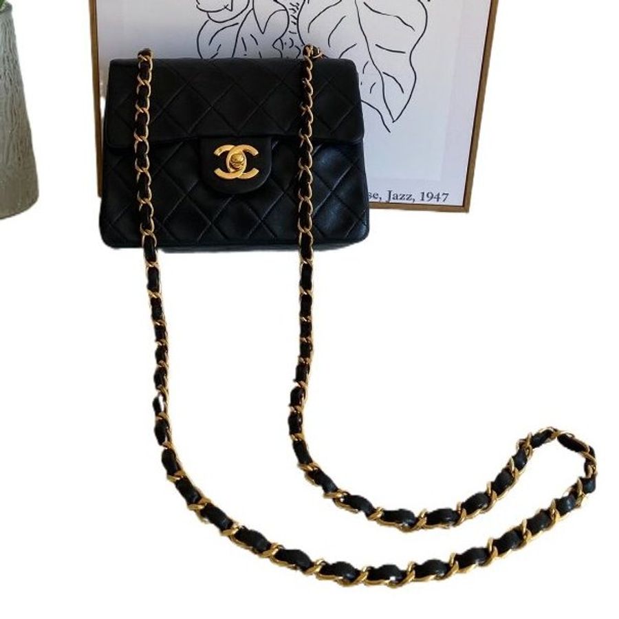 Chanel香奈黑金兒菱格紋雙C 扣方胖子鏈條包-9