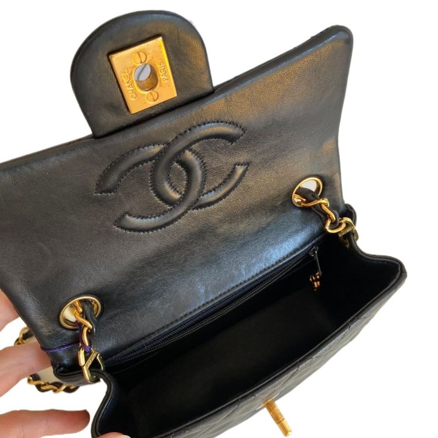 Chanel香奈黑金兒菱格紋雙C 扣方胖子鏈條包-21