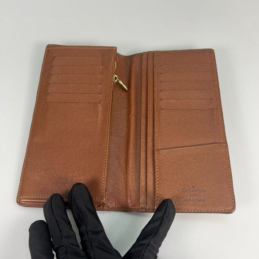 LV M66540 老花Brazza 對開長夾-6