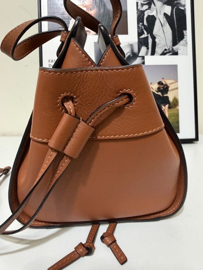 羅意威 Loewe 🫶🏻 吊床包mini 棕色-5