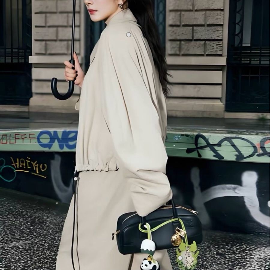 羅意威/Loewe 納帕牛皮革 Amazona 23 手袋 黑色 保齡球 手提包肩背包斜挎包 金扣-9
