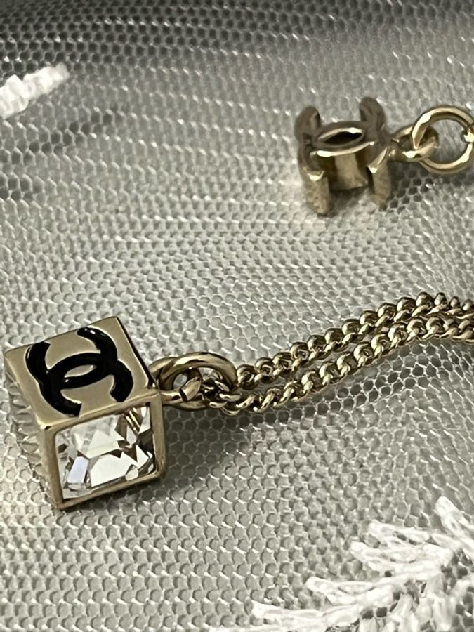 CHANEL 香奈兒《全新》25C Cube 小方糖雙C項鍊 金色|雙面Logo|可調式長短鍊-31