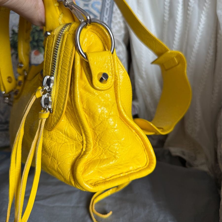 巴黎世家 機車包 黃色 復古包 腋下包 托特包 側背包 balenciaga mini city bag yellow-17