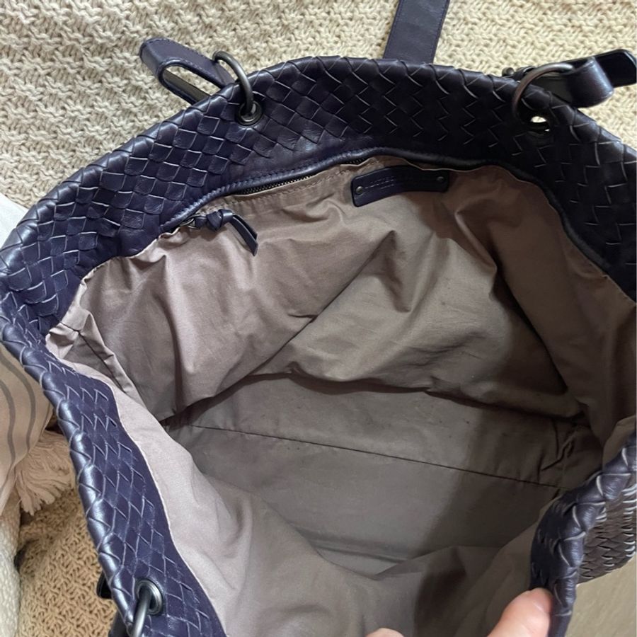 BV 葆蝶家 BOTTEGA VENETA Capri 深紫色編織手提包 尺寸 40×15×25cm-7