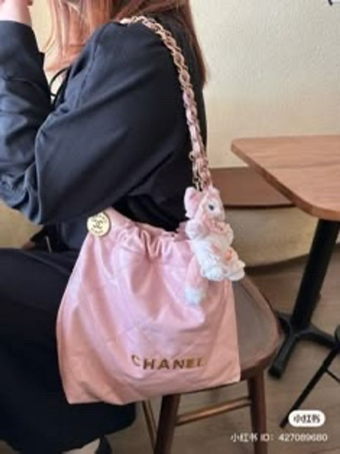 平台最低激甜閒置新芯片款可送禮✨Chanel香奈兒 22bag小號 新款小牛皮防刮荔枝皮蜜桃色/金釦垃圾包ㄍㄡ ㄨ ㄅㄠ購物包-5
