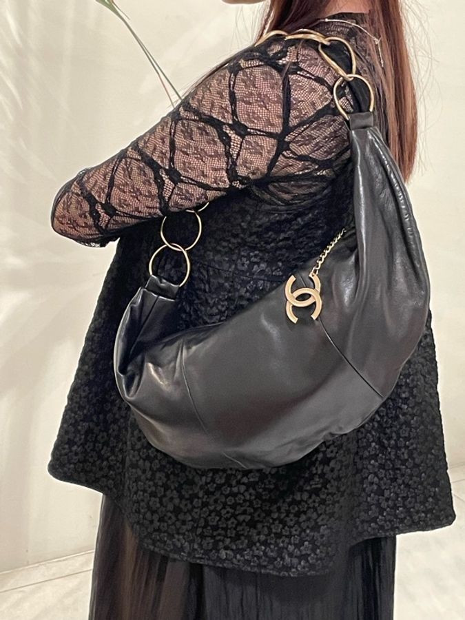 ▪️富貴選物FUGUEI▪️Chanel 古董珍藏Vintage 圓環牛角包🥐 黑金-1