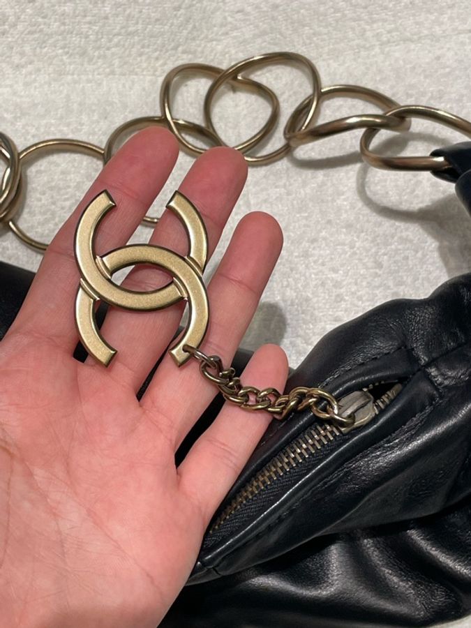 ▪️富貴選物FUGUEI▪️Chanel 古董珍藏Vintage 圓環牛角包🥐 黑金-16