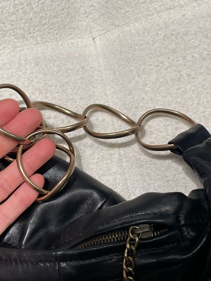 ▪️富貴選物FUGUEI▪️Chanel 古董珍藏Vintage 圓環牛角包🥐 黑金-17
