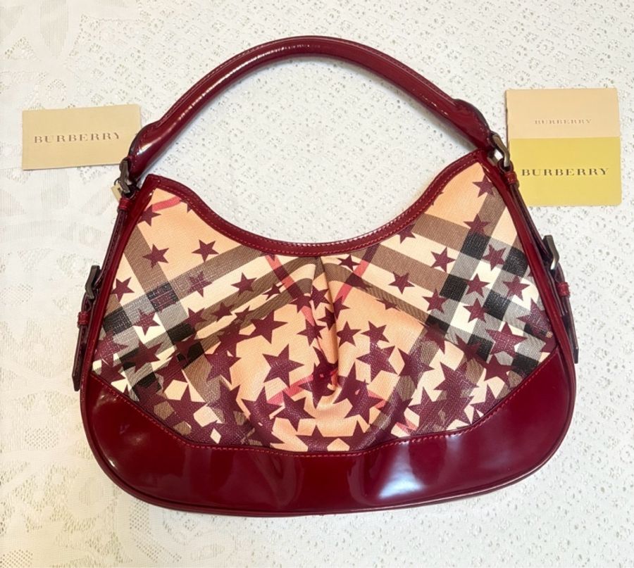 Burberry Nova Printed Stars Hernville Small Hobo-0
