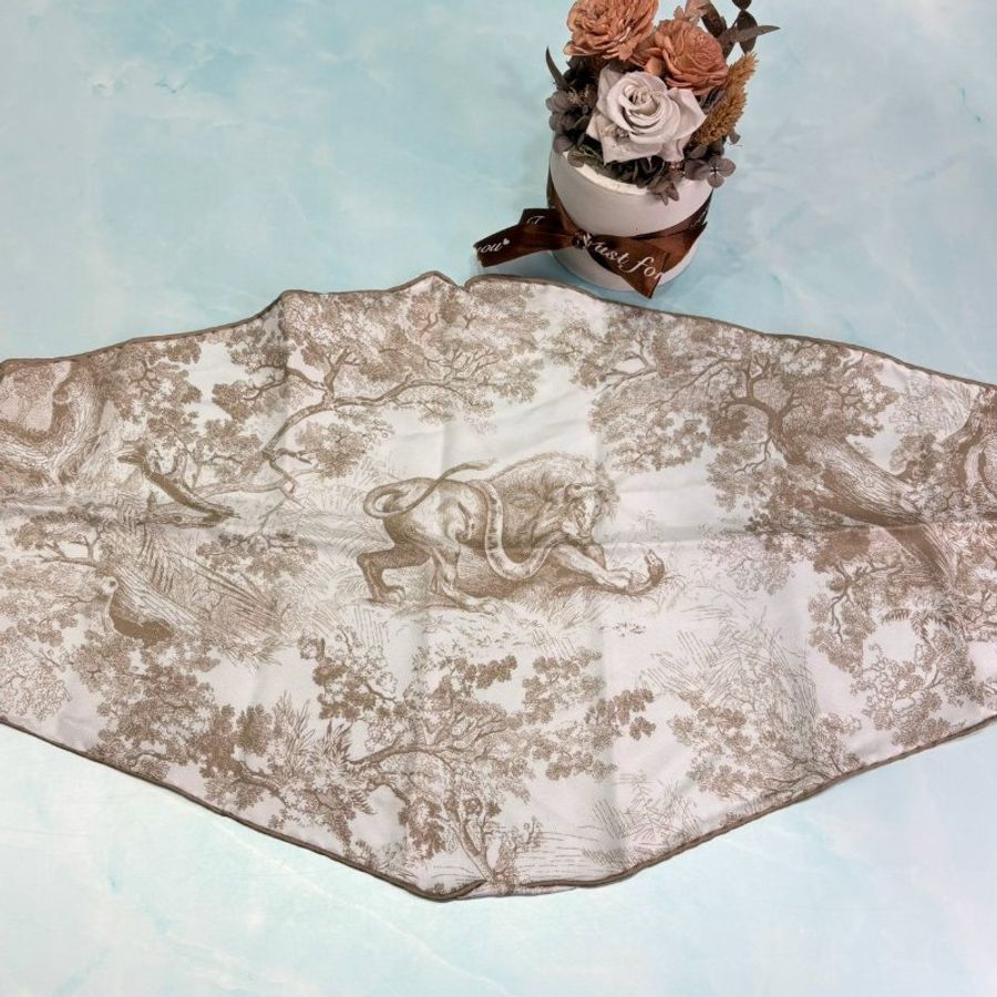 DIOR 全新Toile de Jouy Sauvage印花絲巾-2