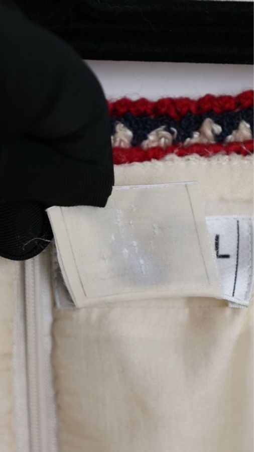 Chanel 06年高级手工坊系列奶白色蓝红滚边琉璃扣四口袋外套半裙套装-17