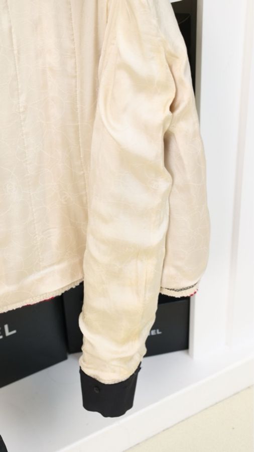 Chanel 06年高级手工坊系列奶白色蓝红滚边琉璃扣四口袋外套半裙套装-30
