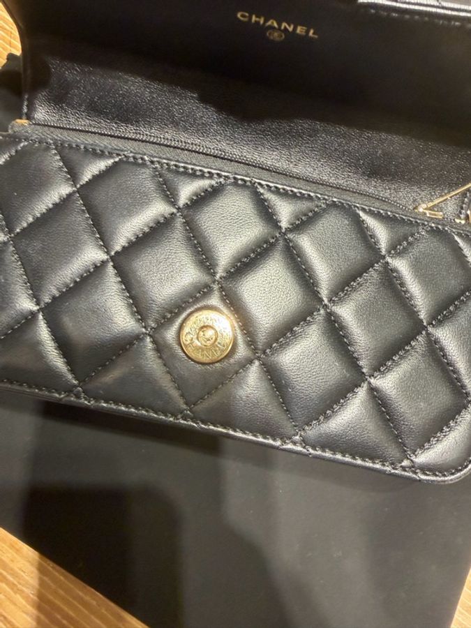 Chanel 香奈兒 Classic Flap經典黑色小包-8