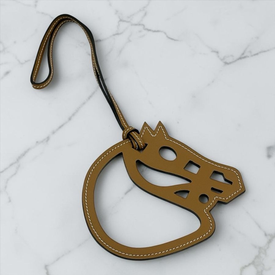 莉亞精品♡ Hermes 棕色馬頭掛飾 二手美品-0