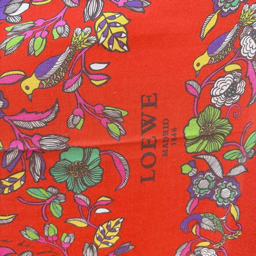 莉亞精品♡ Loewe 小鳥花花紅底大披肩 二手美品-7