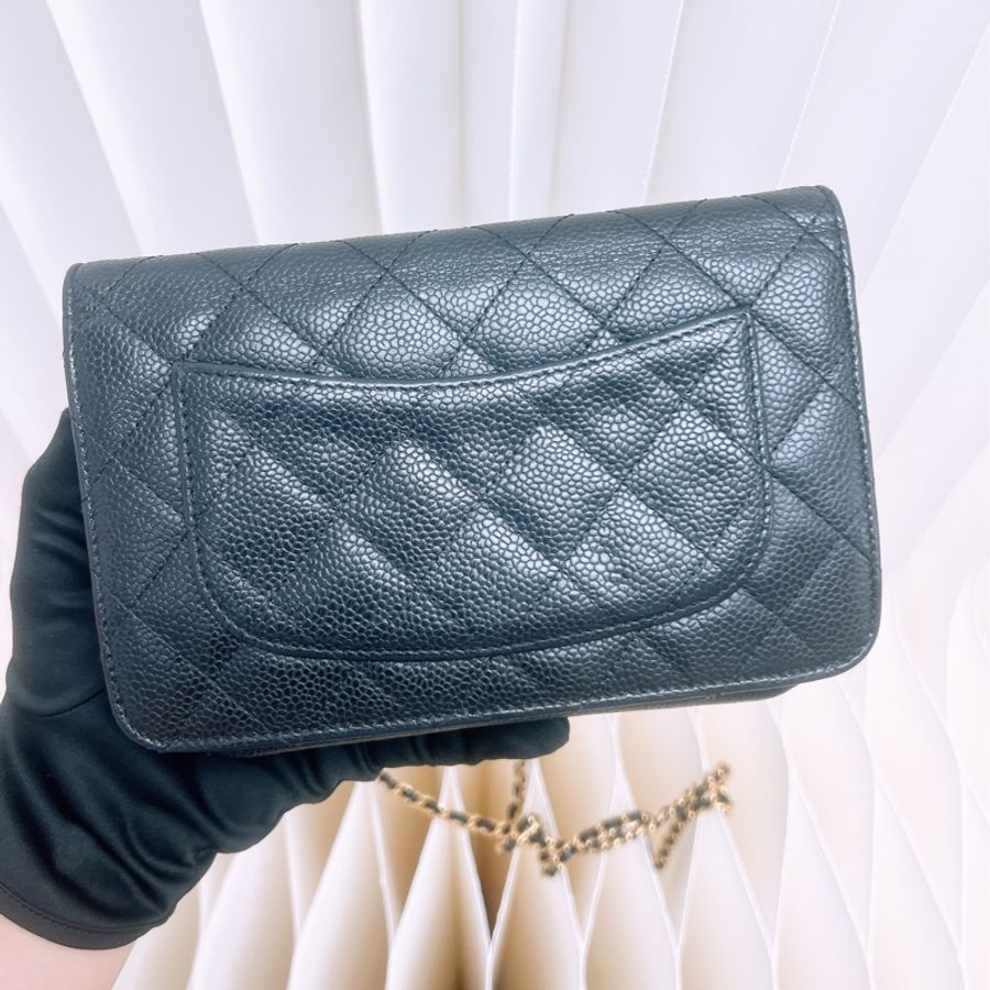 Chanel woc 黑金牛皮鏈條包-7