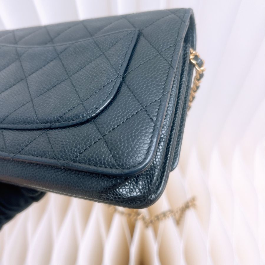 Chanel woc 黑金牛皮鏈條包-8