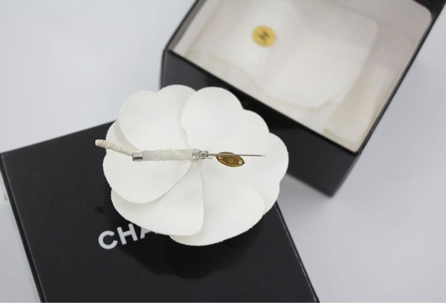 Chanel Vintage 81-85 絲綢白色山茶花胸針-6