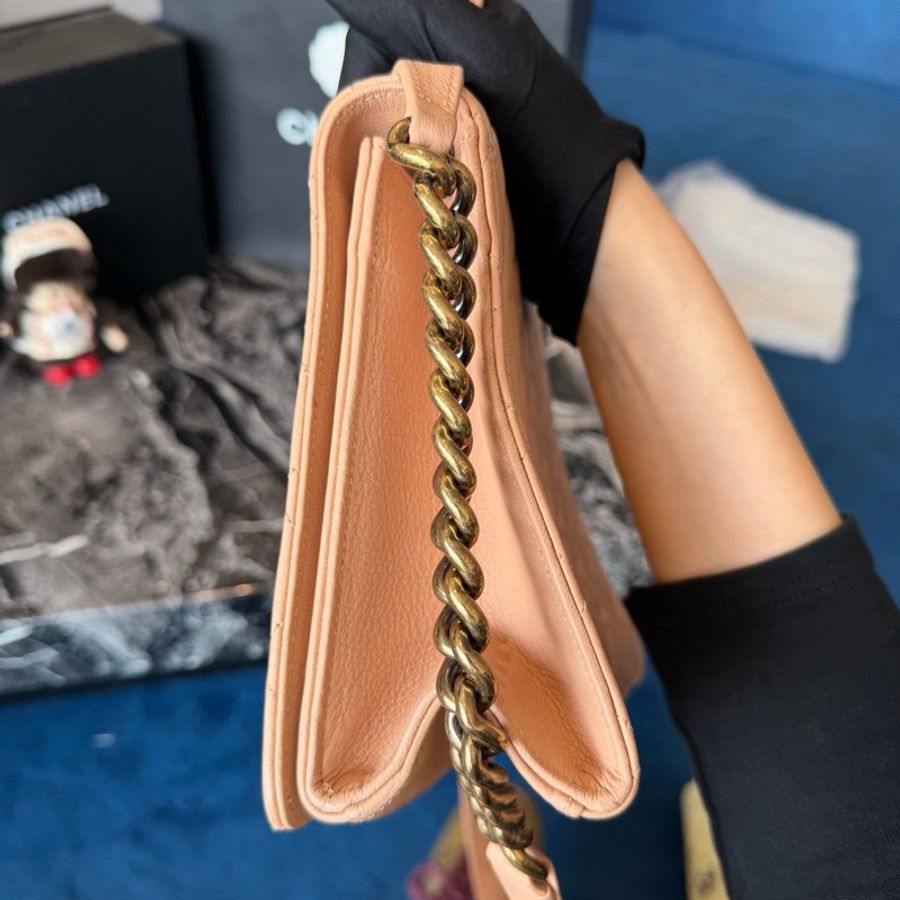 Chanel 香奈兒 裸粉色金扣2.55 handle 手提斜挎包 17開帶卡-6