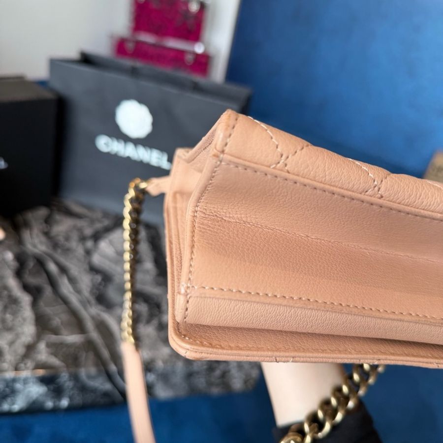 Chanel 香奈兒 裸粉色金扣2.55 handle 手提斜挎包 17開帶卡-9