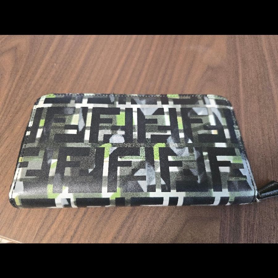 Fendi 迷彩皮革 全拉鍊長夾-5