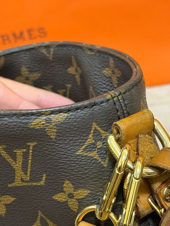 ⭐️五星推薦⭐️ LV hobo bag M41544-15