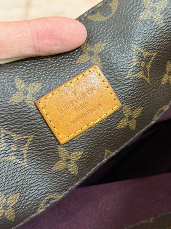 ⭐️五星推薦⭐️ LV hobo bag M41544-28
