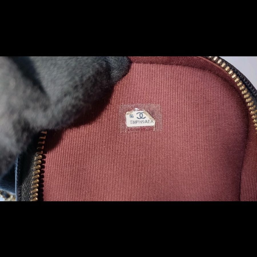 Chanel 金鍊黑色荔枝皮三用迷你後背書包-31