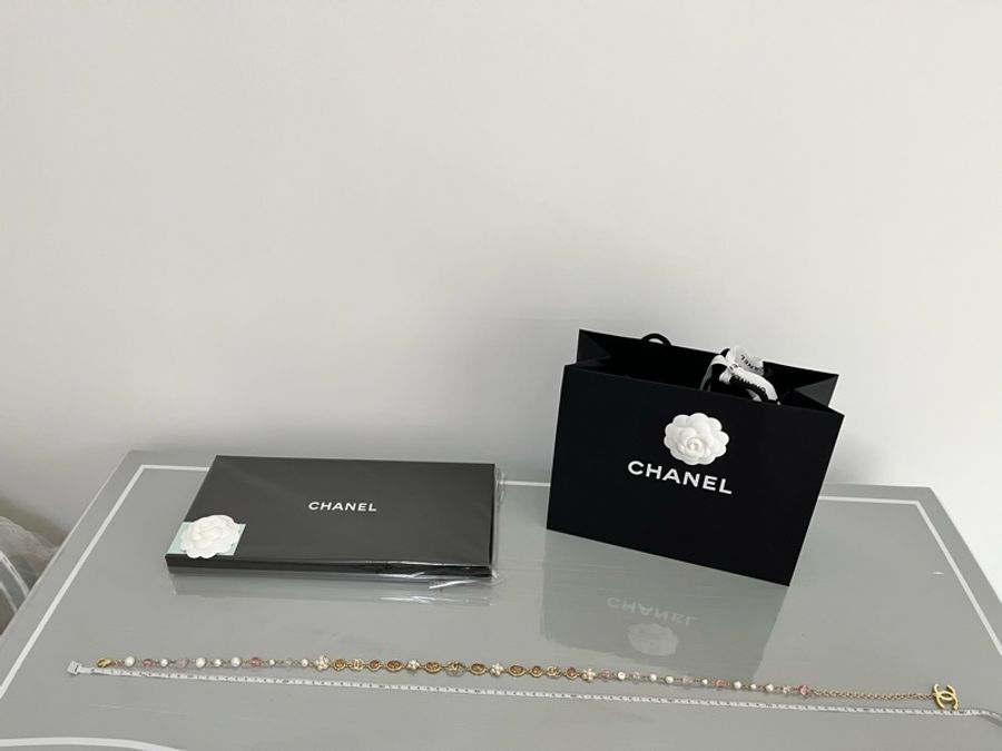 CHANEL 香奈兒《全新》24A 手工坊系列 仿珍珠雙C腰鏈｜可當長項鍊｜全配附購證-25