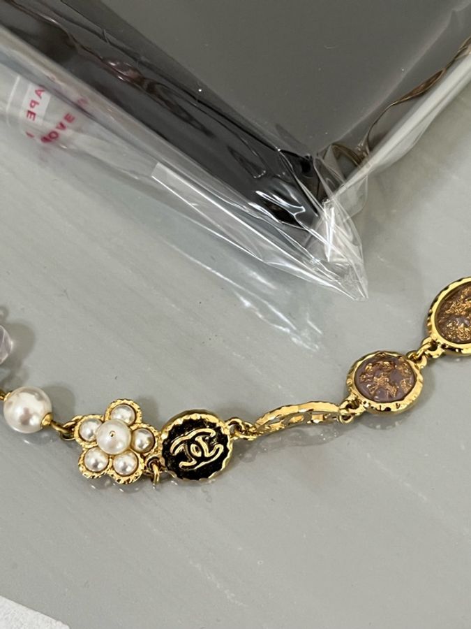 CHANEL 香奈兒《全新》24A 手工坊系列 仿珍珠雙C腰鏈｜可當長項鍊｜全配附購證-27