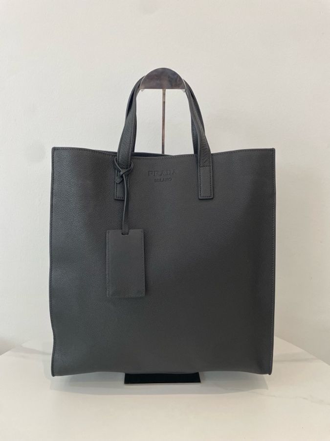 普拉達/Prada 品牌壓印 黑色荔枝紋全皮手提托特包 單肩斜挎包 尺寸:36*12*36 cm-1
